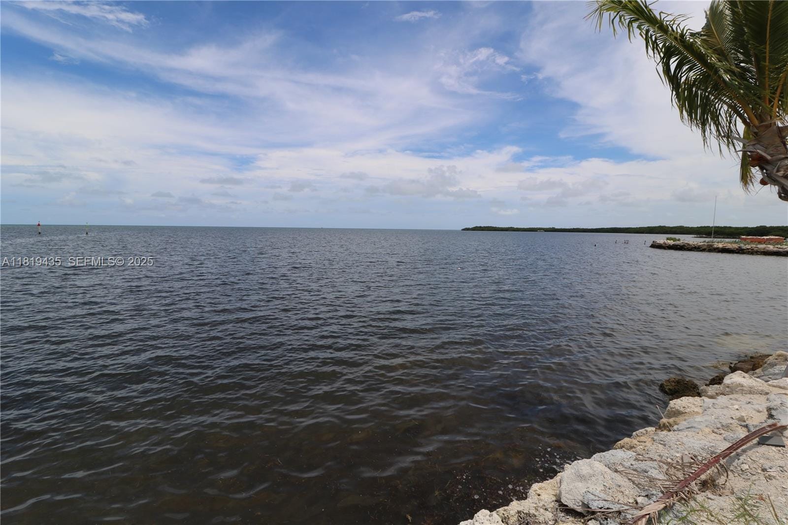 94825 Overseas Highway — photo 10