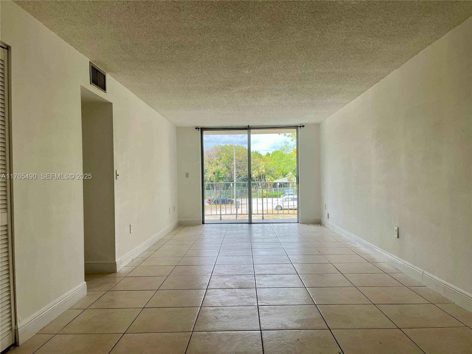 1805 Sans Souci Boulevard 202, North Miami, FL 33181 photo 11