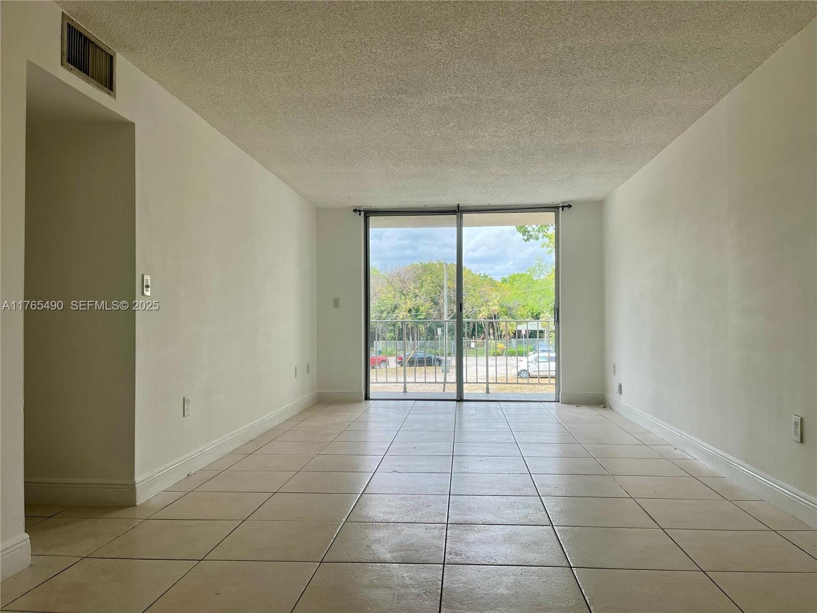 1805 Sans Souci Boulevard 202, North Miami, FL 33181 photo 12