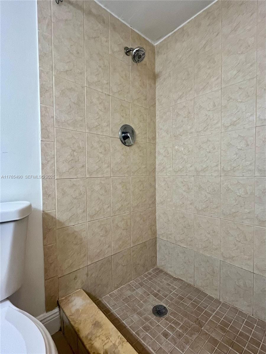 1805 Sans Souci Boulevard 202, North Miami, FL 33181 photo 19