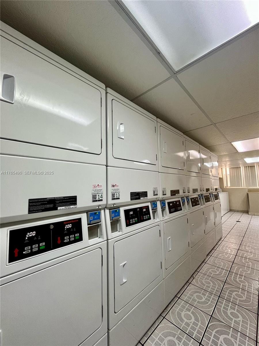 1805 Sans Souci Boulevard 202, North Miami, FL 33181 photo 23