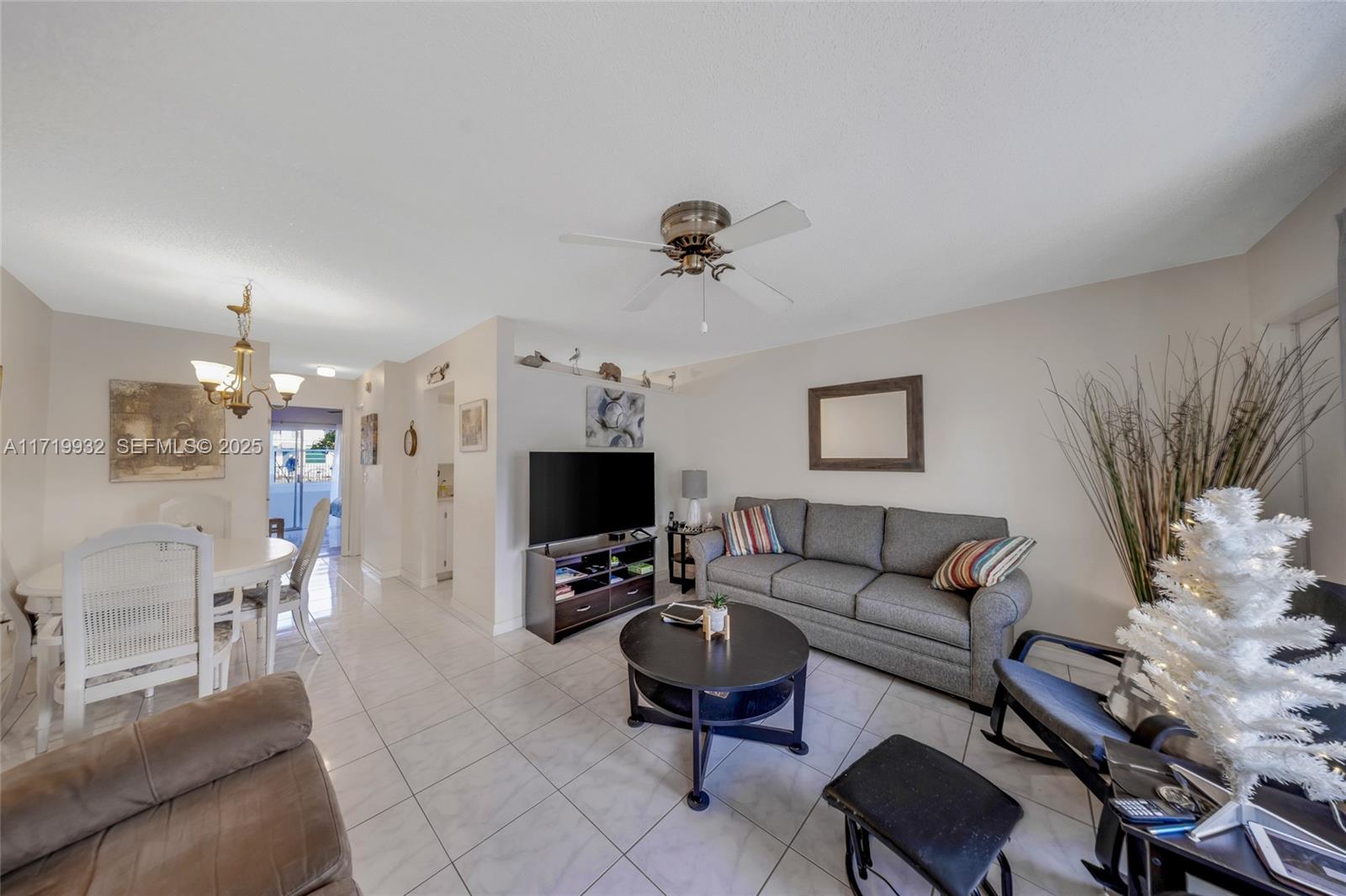 15610 NE 6th Avenue 8D, Miami, FL 33162, Miami