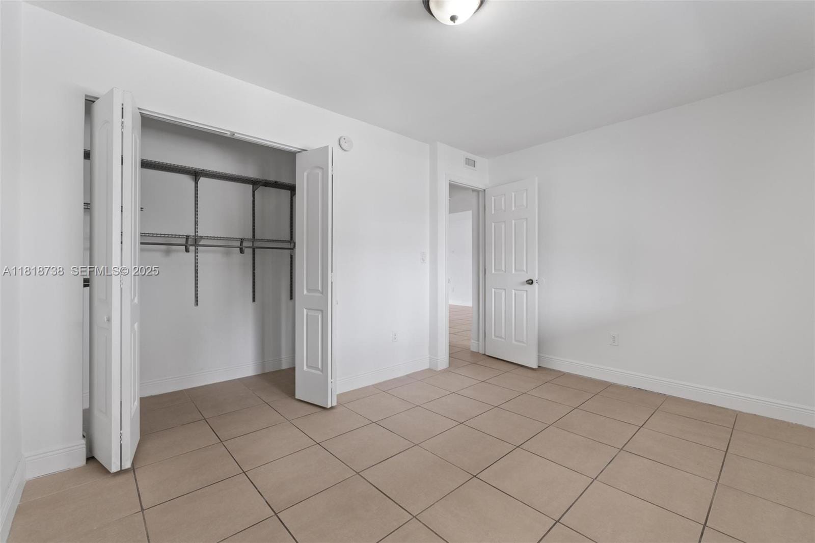 2660 W 76th Street 106, Hialeah, FL 33016 photo 13