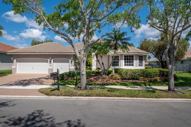410 Mallard Lane, Weston, FL 33327