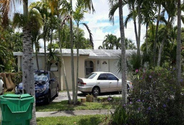 4841 NW 19th Court — photo 3