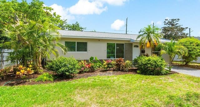 2036 Ware Drive, sold in Palm Beach Lakes South, West Palm Beach, FL