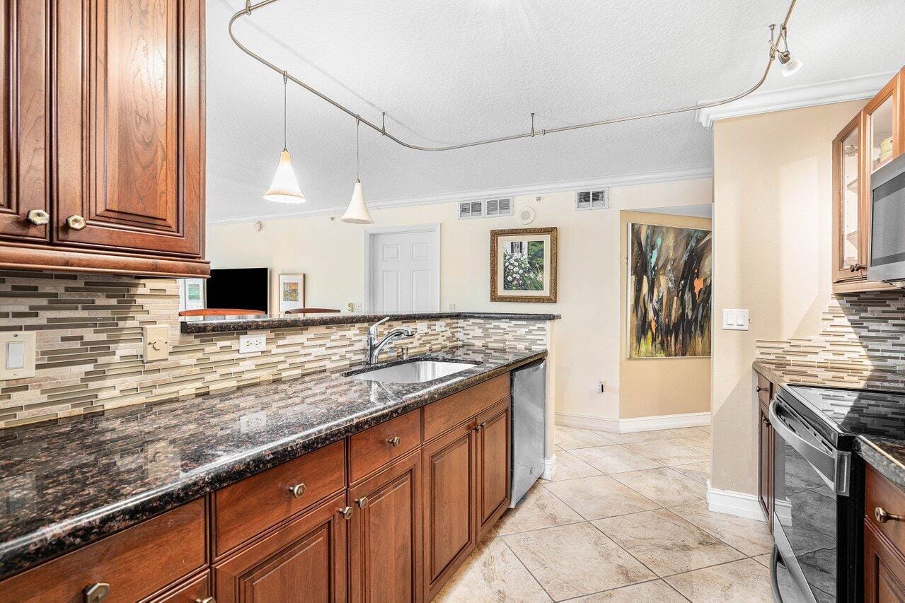3606 S Ocean Boulevard 201 — photo 12