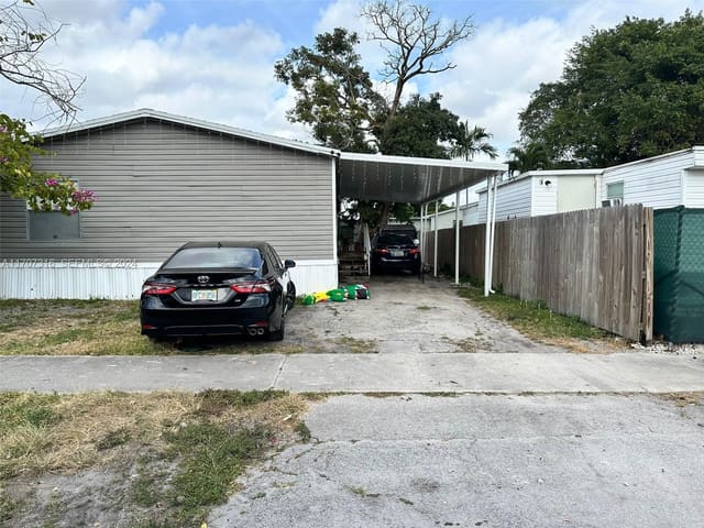 13421 SW 8th Street, sold in Carlan Mobile Home Park, Davie, FL