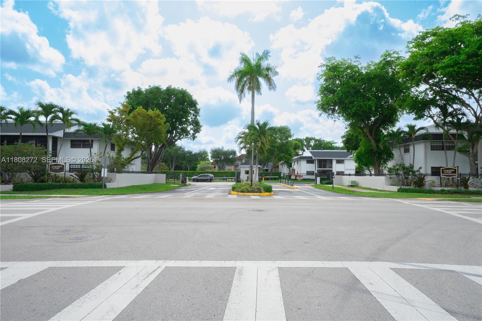 18785 NW 62nd Avenue 106, Hialeah, FL 33015 photo 22