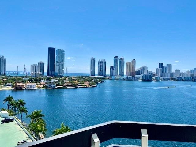 3600 Mystic Pointe Drive 1517, Aventura, FL 33180