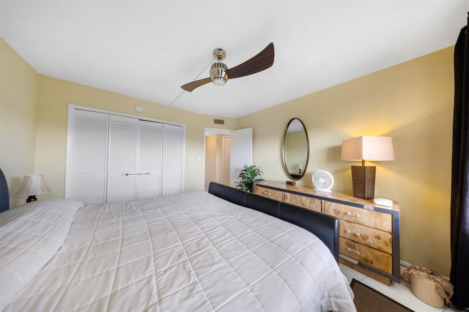 3900 Oaks Clubhouse Drive 405, Pompano Beach, FL 33069 photo 20