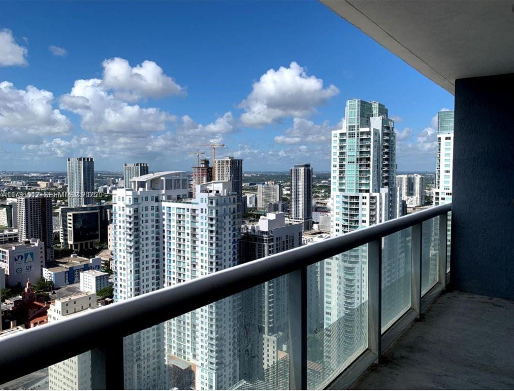 50 Biscayne Boulevard 4609, Miami, FL 33132 photo 2