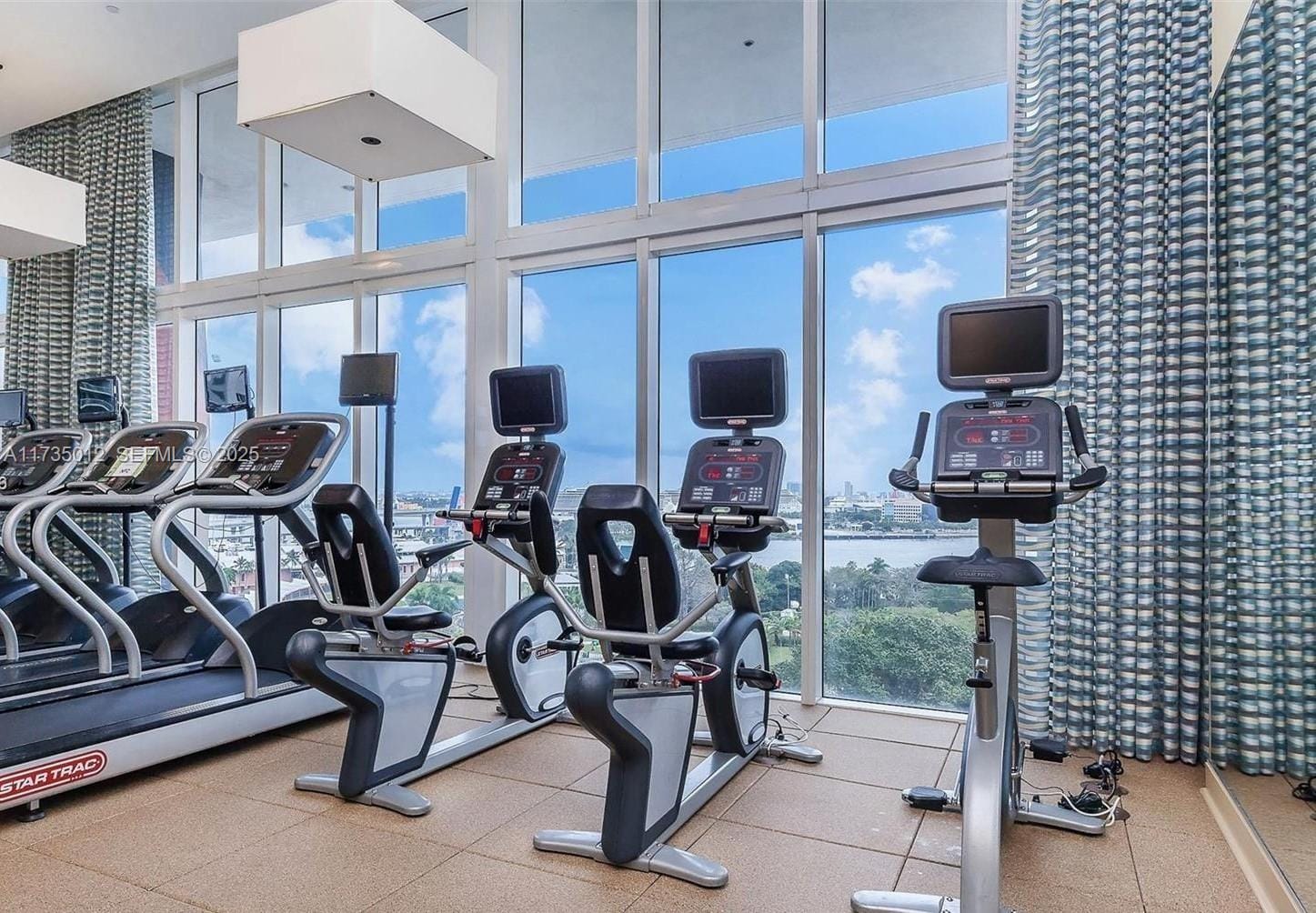 50 Biscayne Boulevard 4609, Miami, FL 33132 photo 22