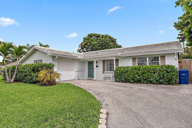 911 Poplar Drive, sold in Lake Park, Lake Park, FL