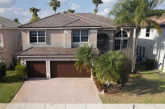 17947 SW 36th Street, sold in Silver Lakes Ph Iii Rep, Miramar, FL