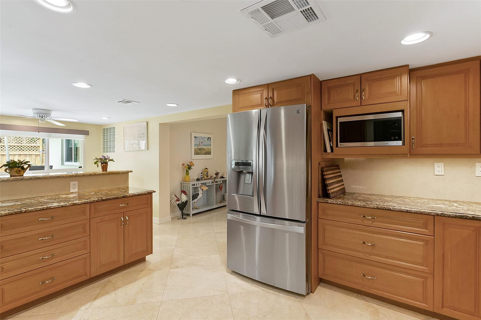 5231 NE 14th Terrace, Fort Lauderdale, FL 33334 photo 4