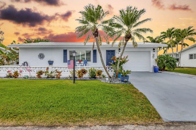 1504 SW 22nd Avenue, Boynton Beach, FL 33426