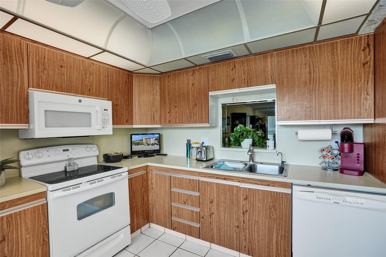 2201 Lucaya Bend J3 — photo 7