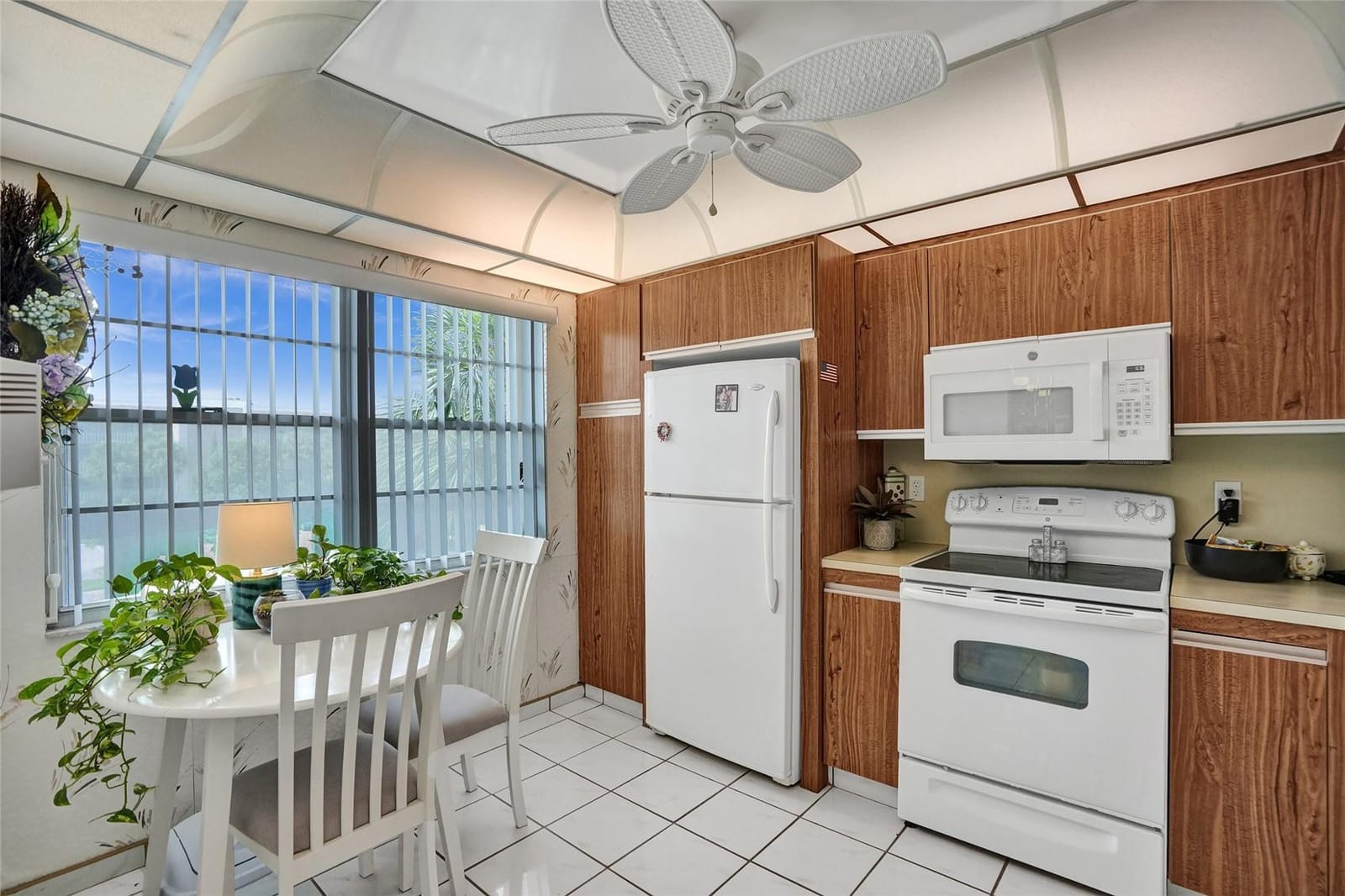 2201 Lucaya Bend J3 — photo 8