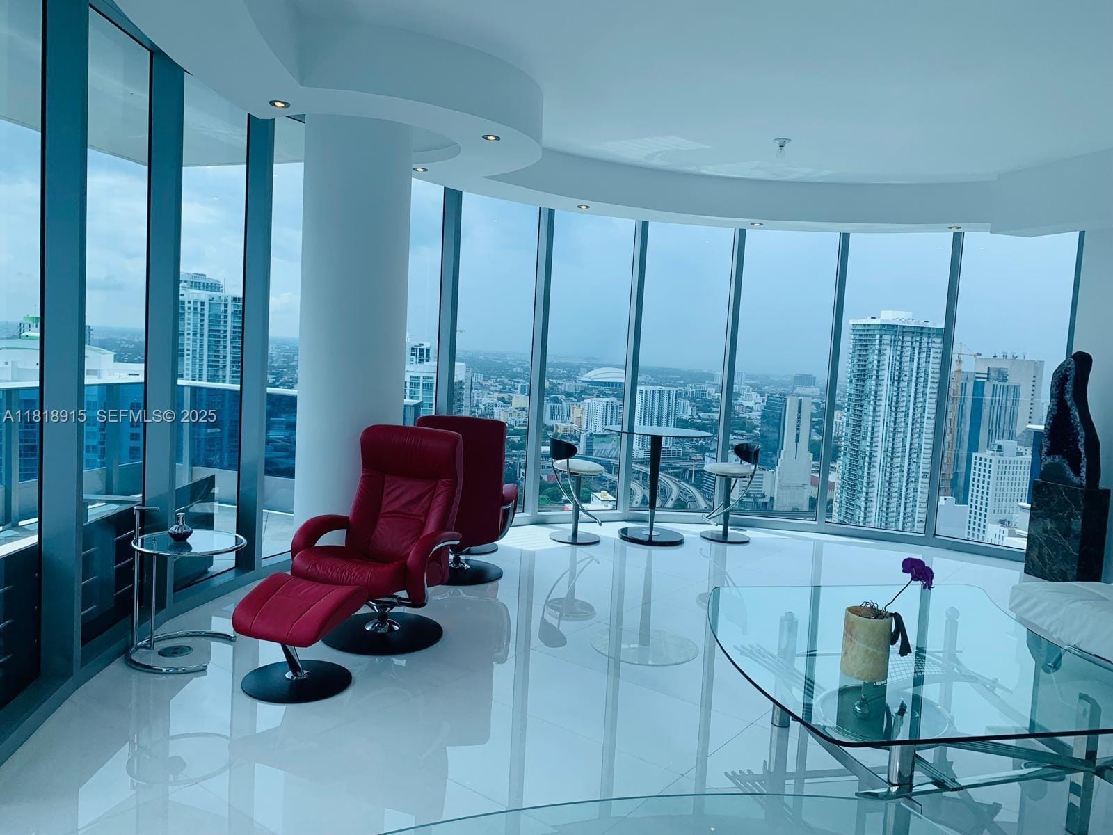 200 Biscayne Boulevard Way 4702, Miami, FL 33131 photo 1