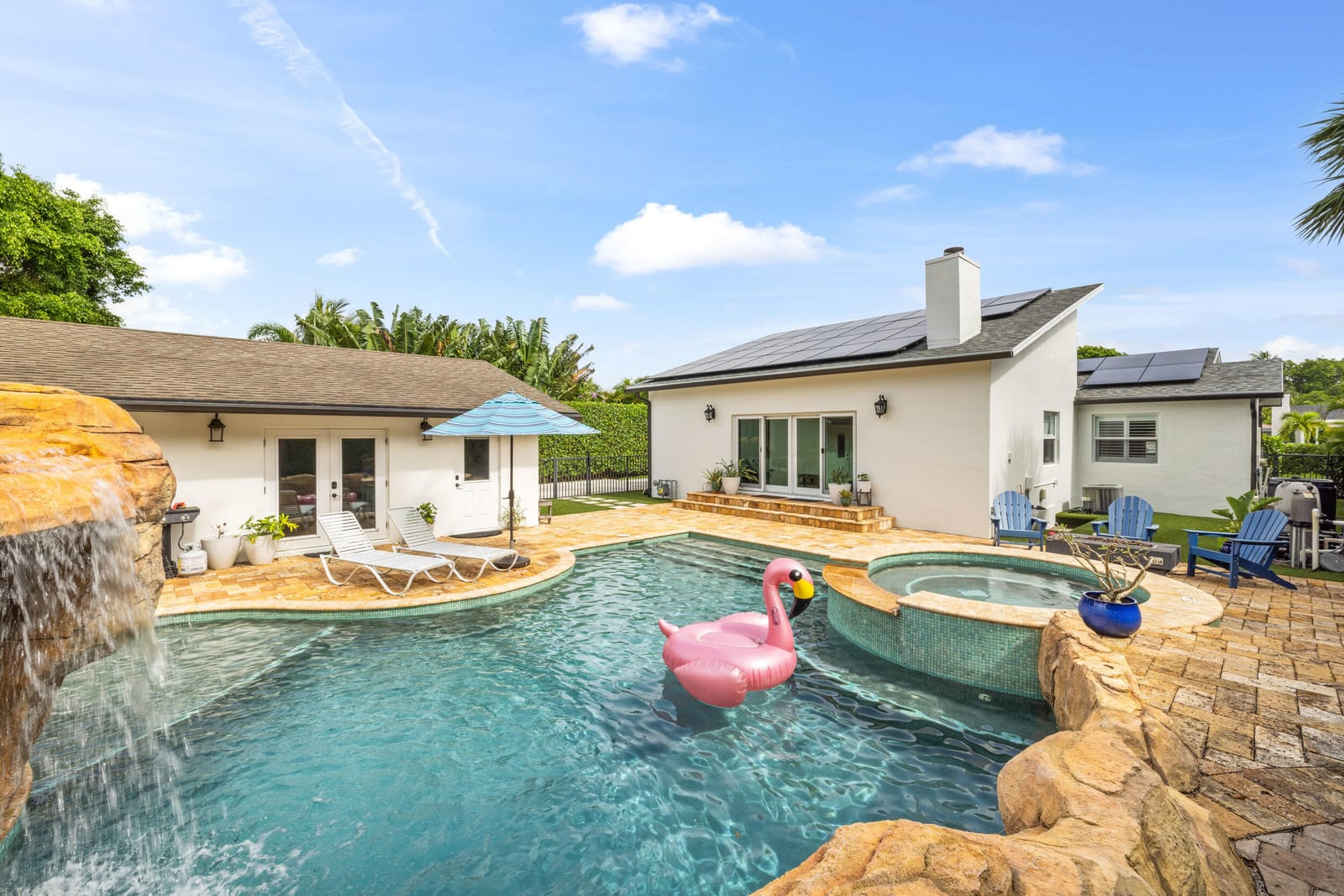 310 Edgewood Drive N, West Palm Beach, FL 33405 photo 20