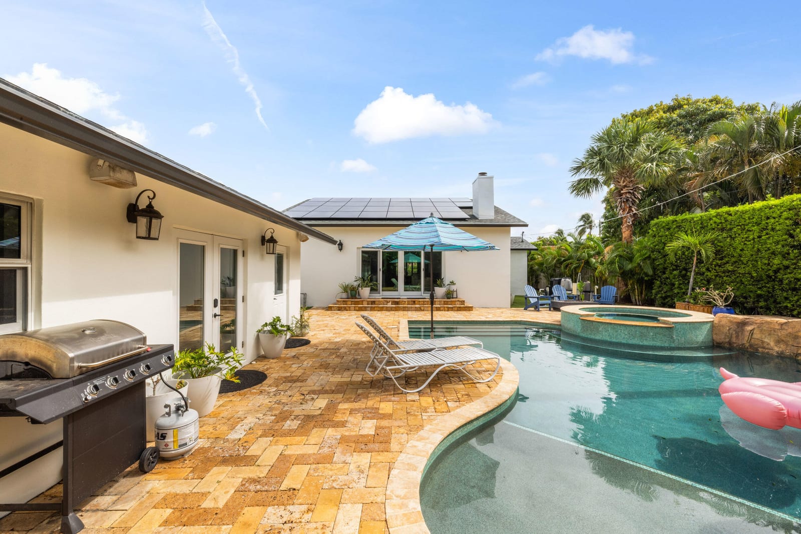 310 Edgewood Drive N, West Palm Beach, FL 33405 photo 23