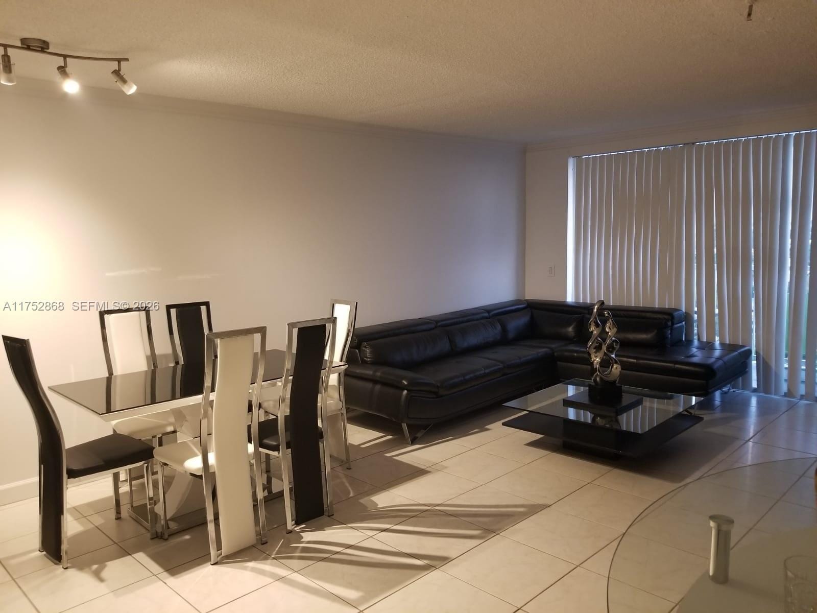 2020 NE 135th Street 904, North Miami, FL 33181 photo 5