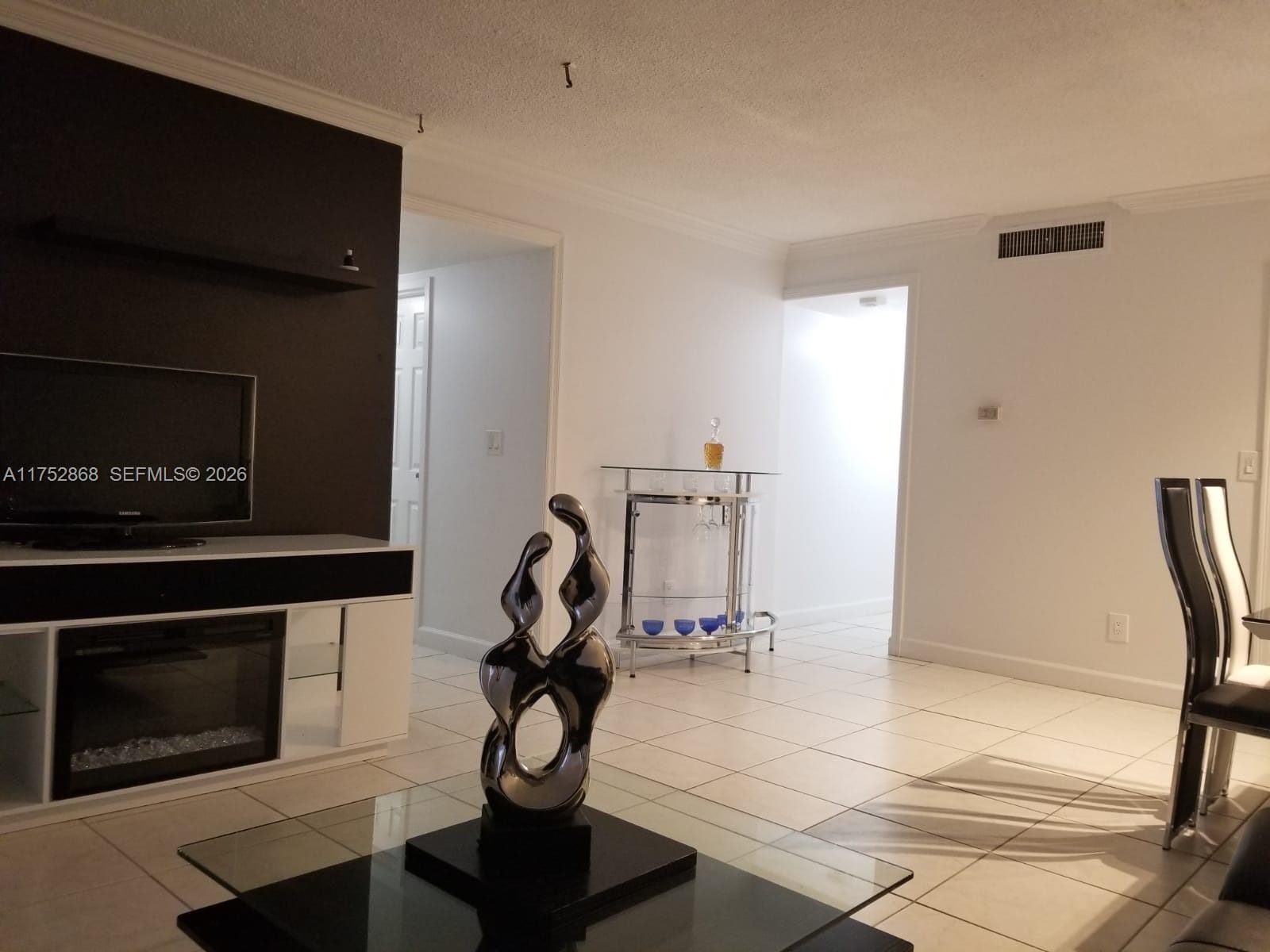 2020 NE 135th Street 904, North Miami, FL 33181 photo 6