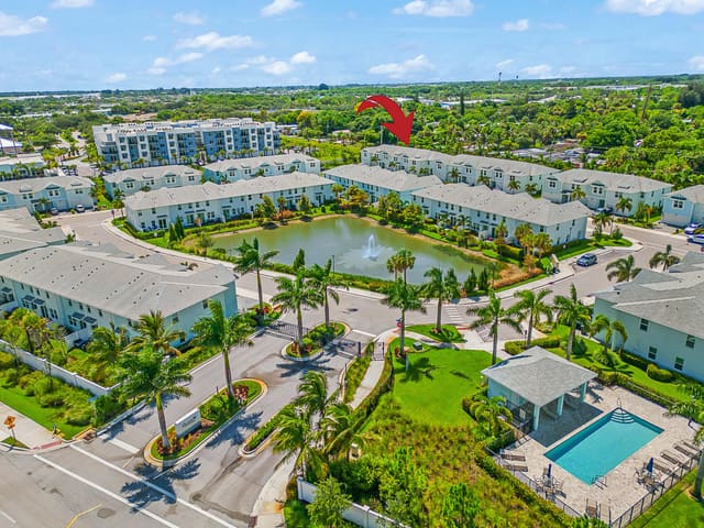 392 SE Sea Hunt Way, sold in Seaside, Stuart, FL
