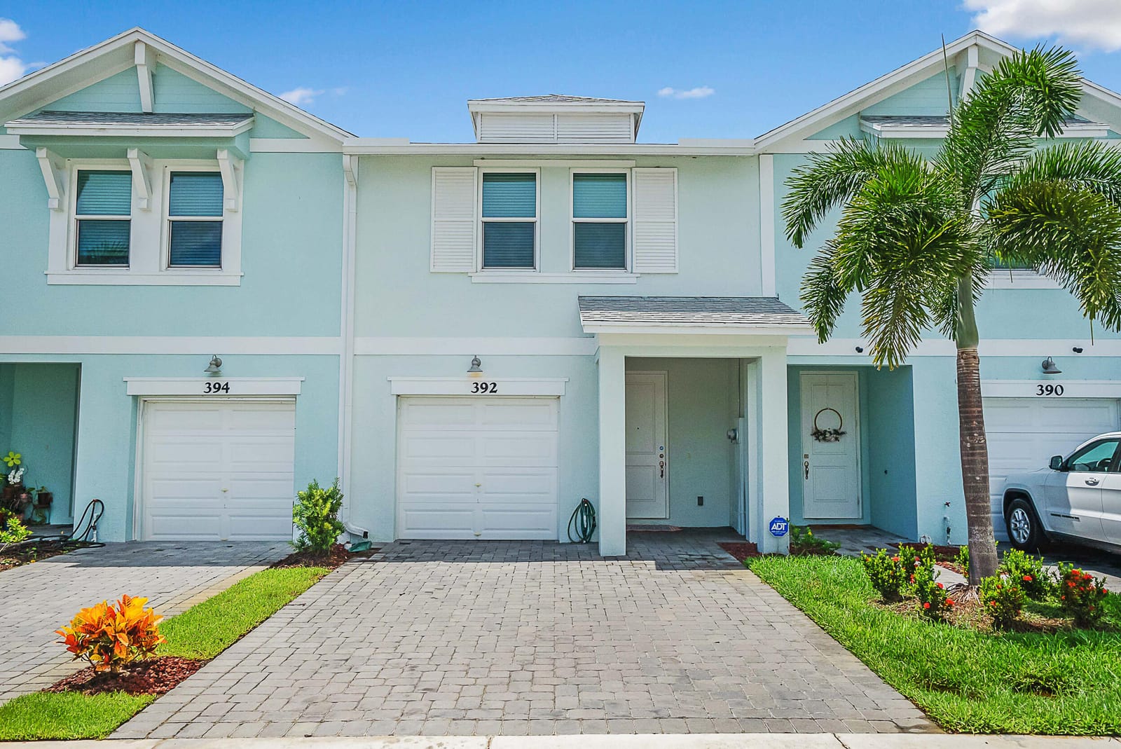 392 SE Sea Hunt Way, Stuart, FL 34994 photo 2