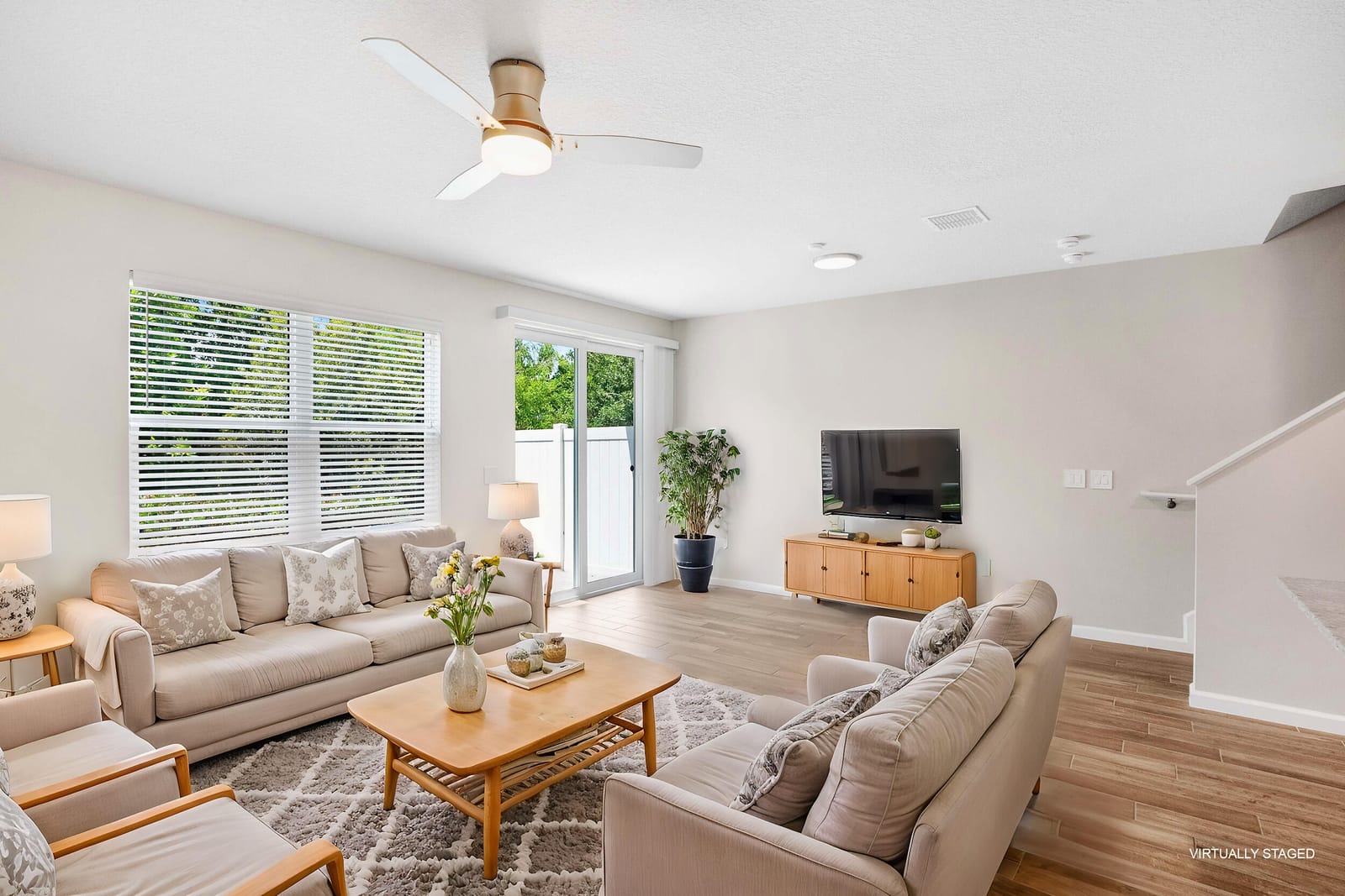 392 SE Sea Hunt Way, Stuart, FL 34994 photo 4