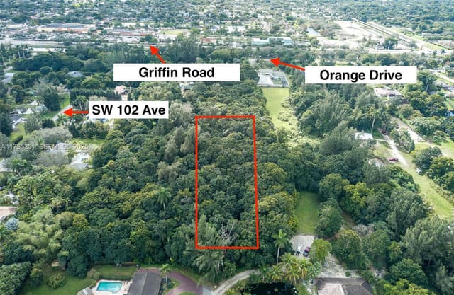 103 SW, Davie, FL 33328