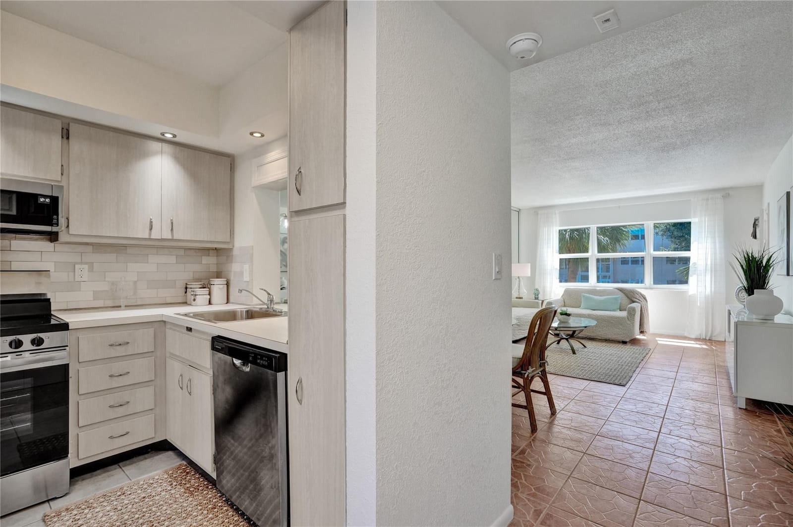 1481 S Ocean Boulevard 226B, Lauderdale-By-The-Sea, FL 33062 photo 13