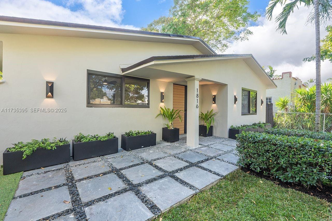 1816 SW 11th Terrace, Miami, FL 33135 photo 2