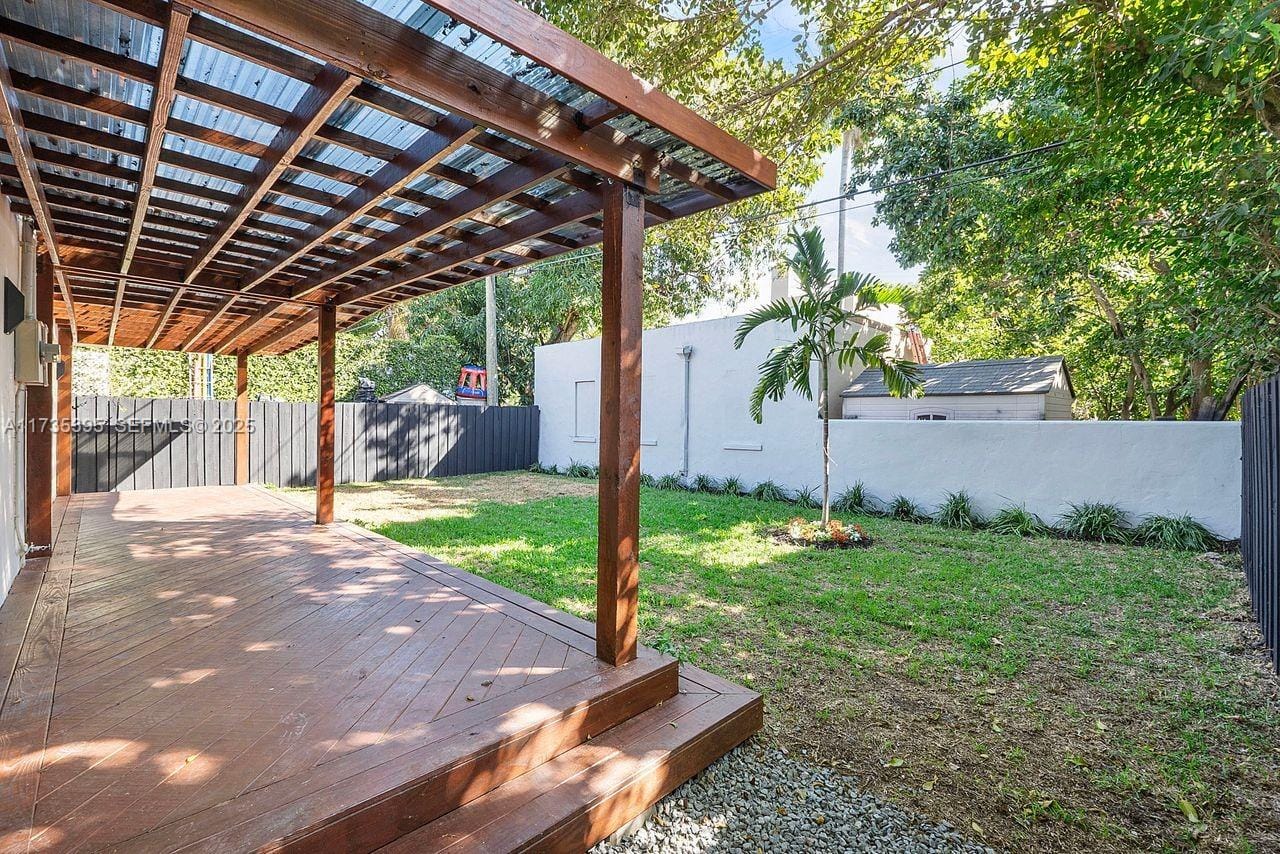 1816 SW 11th Terrace, Miami, FL 33135 photo 14