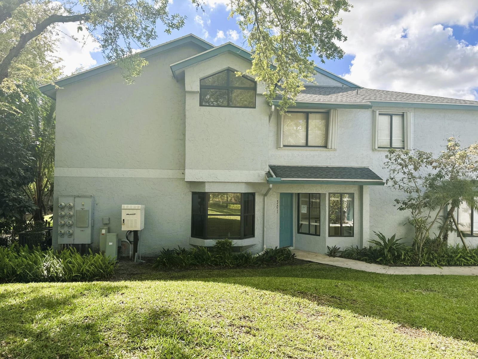 301 Harbour Pointe Way, Greenacres, FL 33413 photo 11