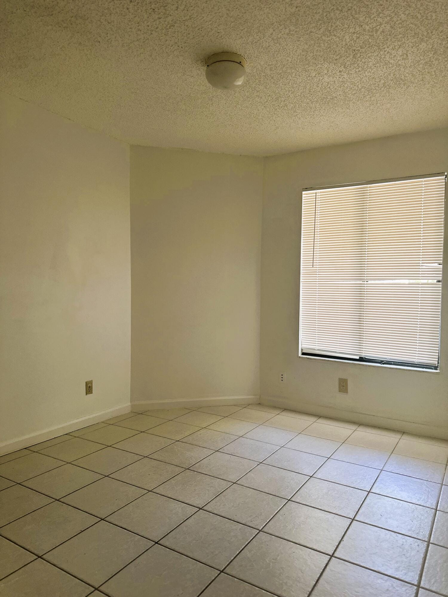 301 Harbour Pointe Way, Greenacres, FL 33413 photo 9