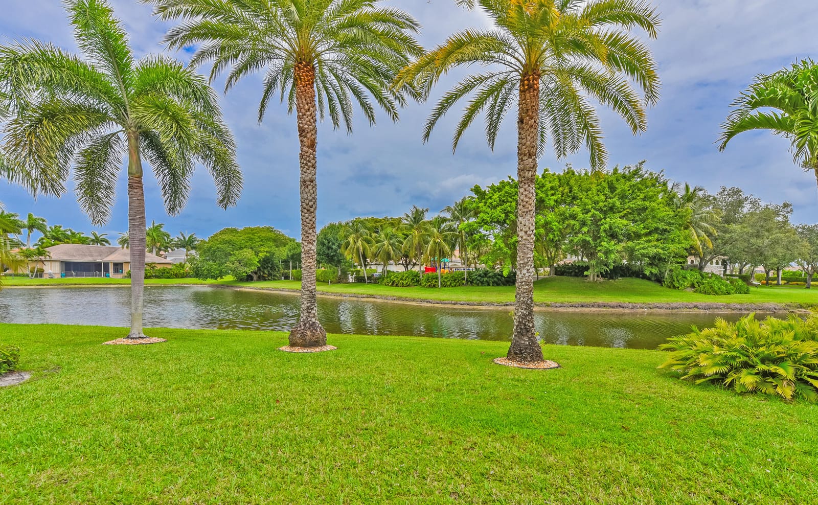3583 Collonade Drive, Wellington, FL 33449 photo 2