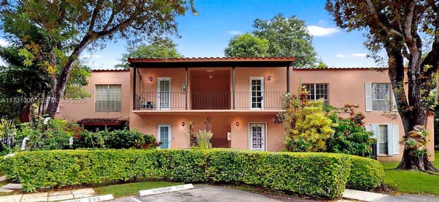 10772 N Kendall Drive G6, Miami, FL 33176