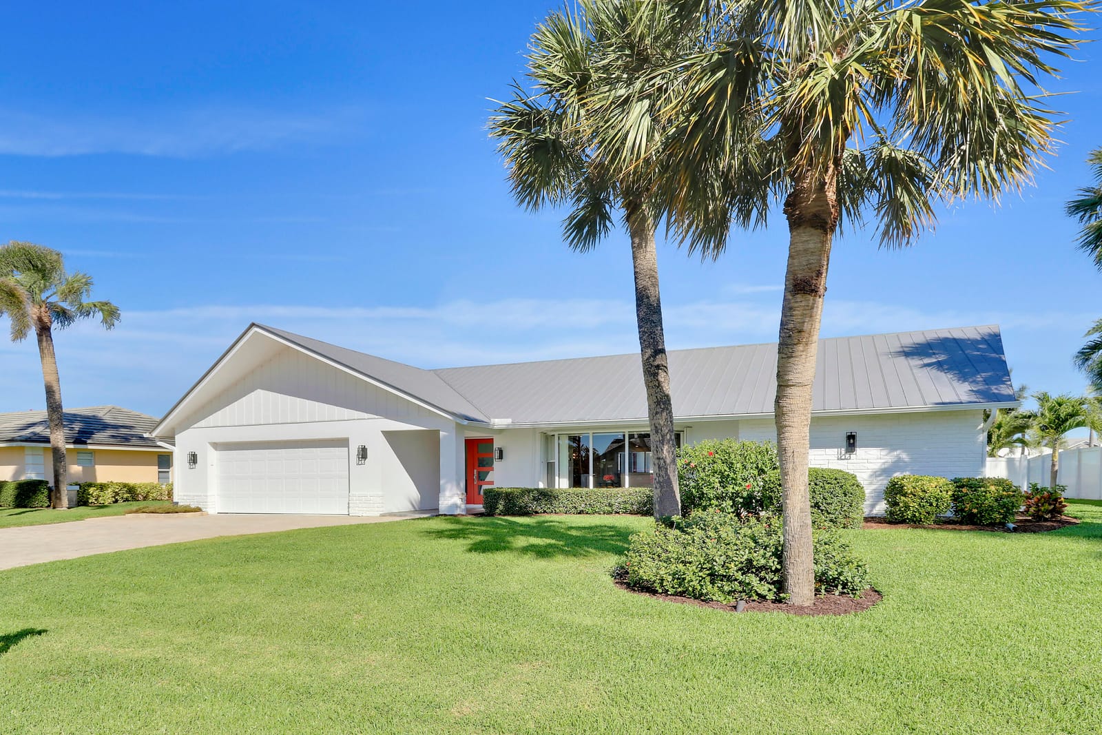 8579 SE Sabal Street — photo 3