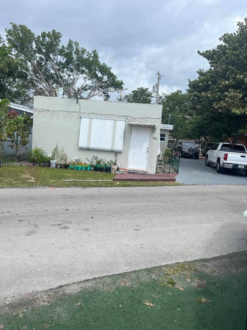2381 NE 137 Street, North Miami Beach, FL 33181, North Miami Beach