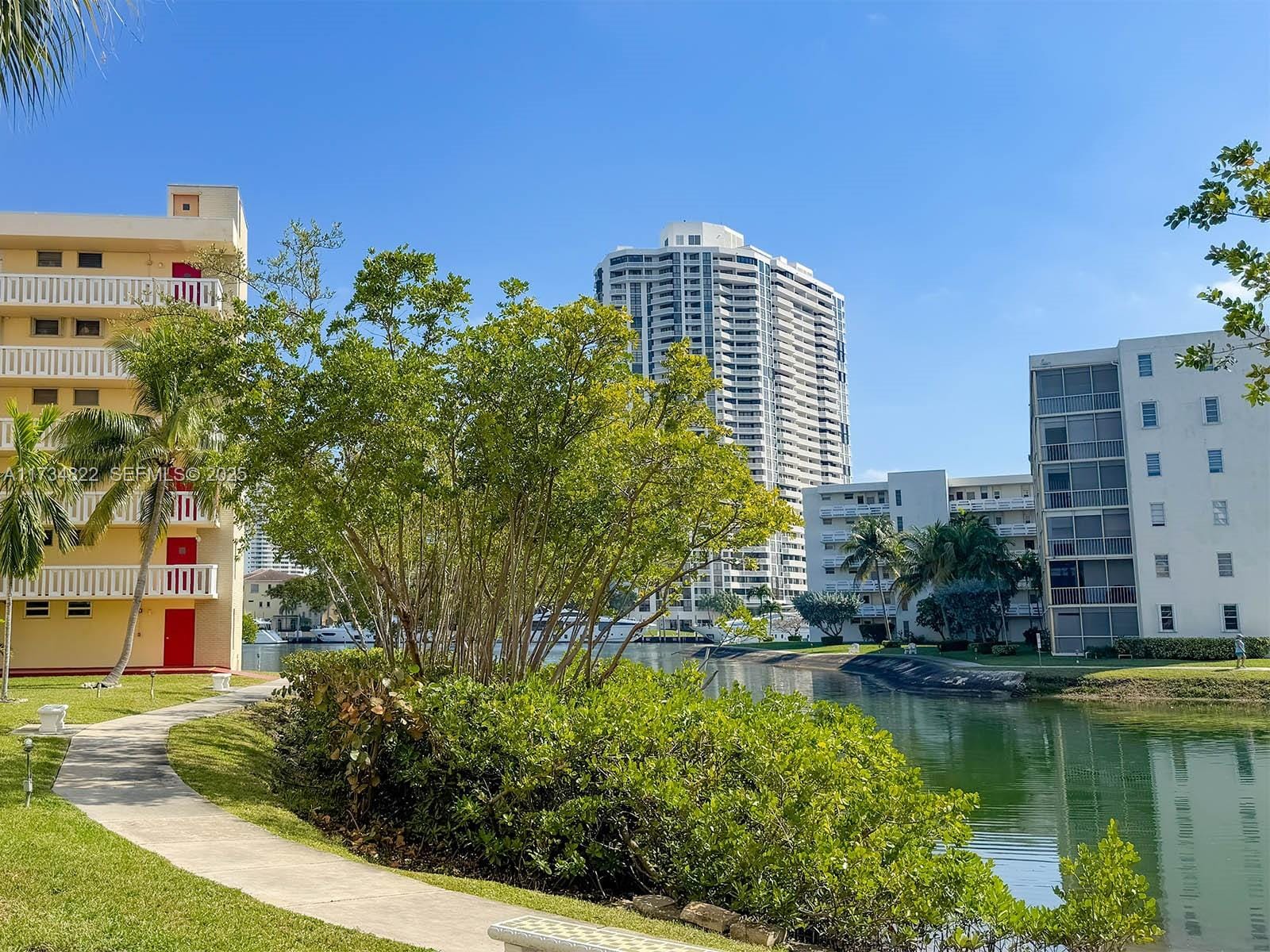 2930 Point East Drive E109, Aventura, FL 33160 photo 21