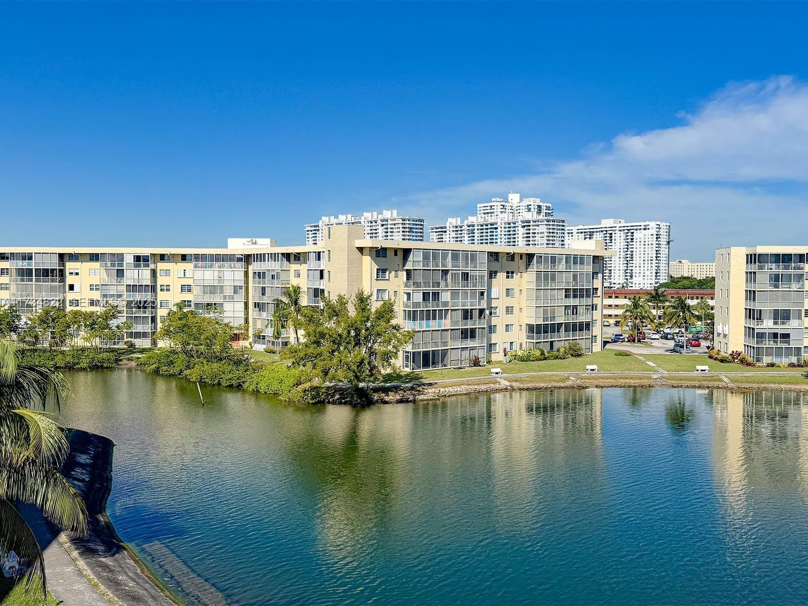 2930 Point East Drive E109, Aventura, FL 33160 photo 30