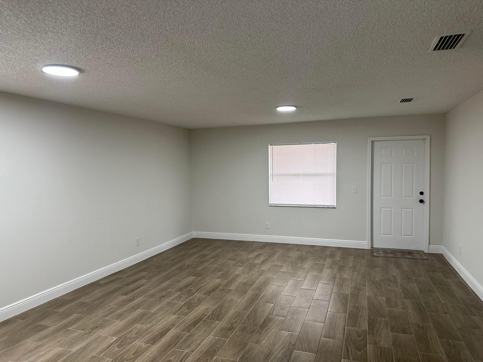 496 E Jordan Boulevard, Pahokee, FL 33476 photo 2