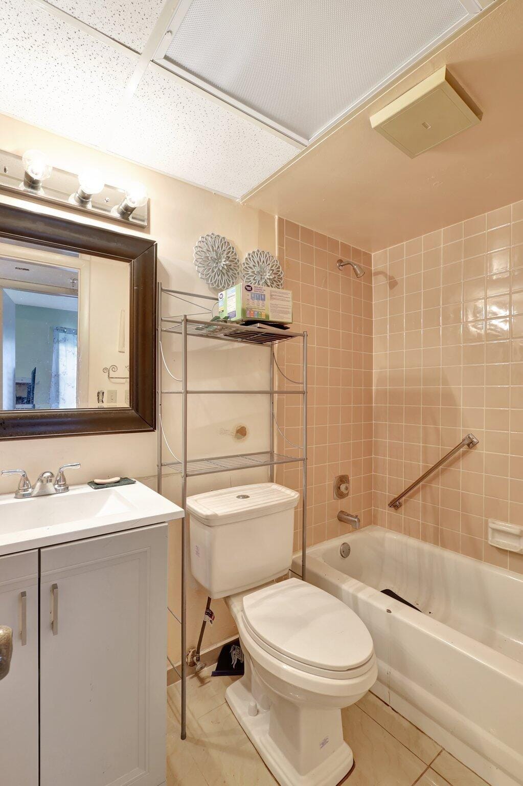 4700 W Lucerne Lakes Boulevard W 507, Lake Worth, FL 33467 photo 17