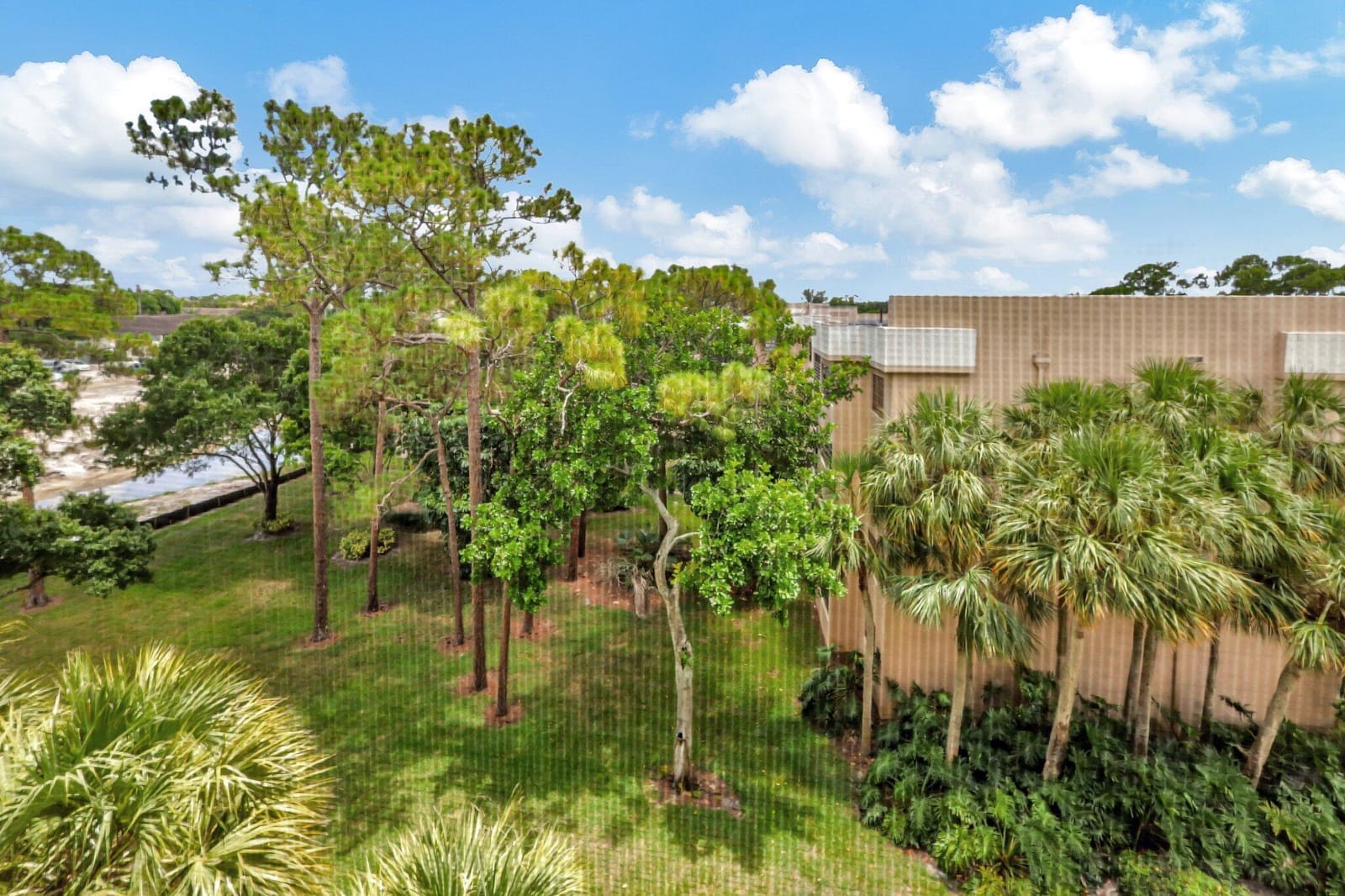4700 W Lucerne Lakes Boulevard W 507, Lake Worth, FL 33467 photo 18