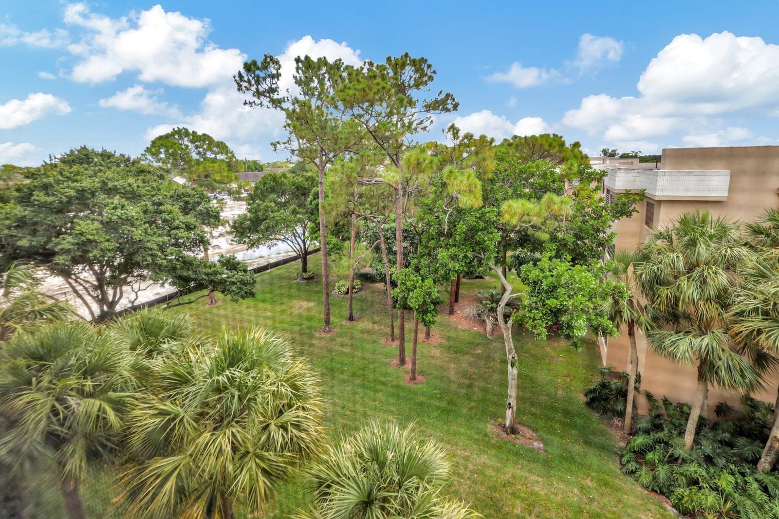 4700 W Lucerne Lakes Boulevard W 507 — photo 10