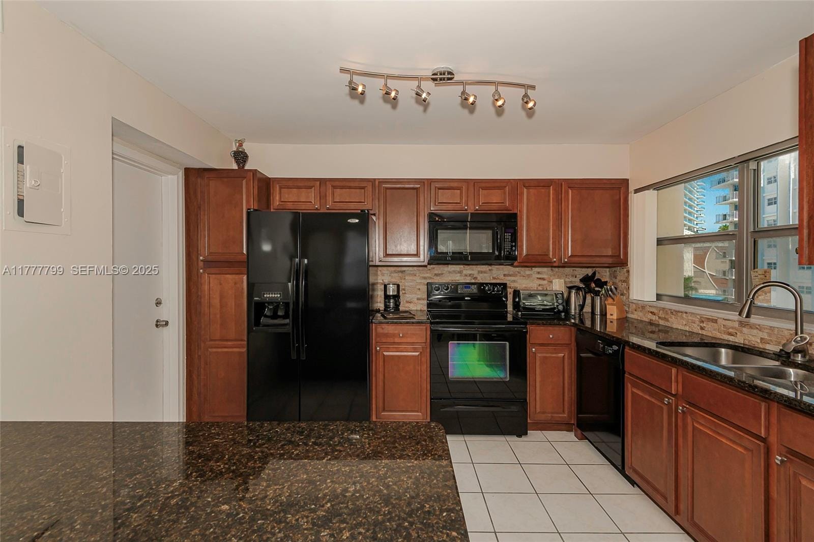 1817 S Ocean Drive 628, Hallandale Beach, FL 33009 photo 14