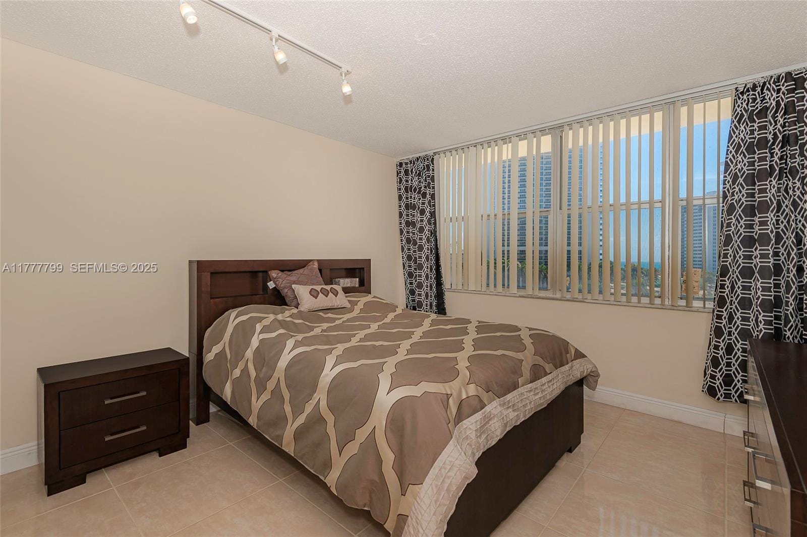1817 S Ocean Drive 628, Hallandale Beach, FL 33009 photo 23