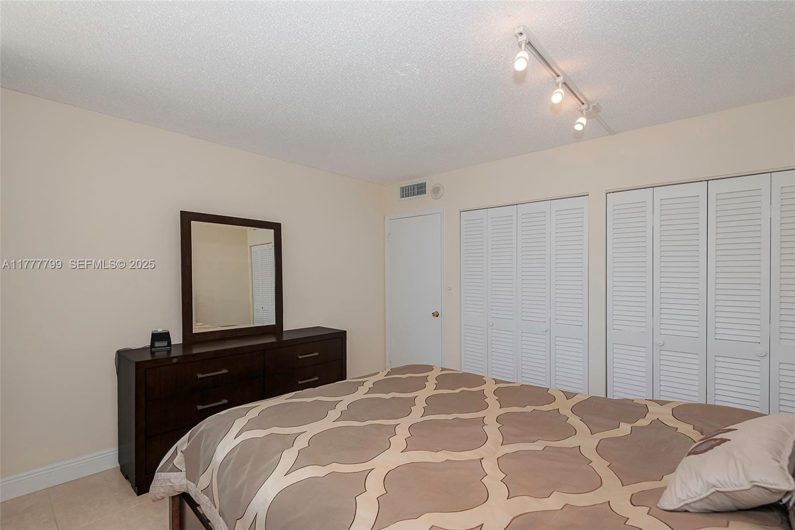 1817 S Ocean Drive 628, Hallandale Beach, FL 33009 photo 25